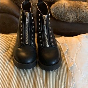 DIVIDED BRAND COMBAT STYLE BOOTS